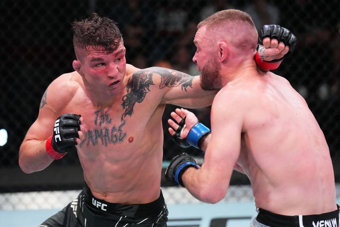 Darren Elkins presses forward - (Getty Images)