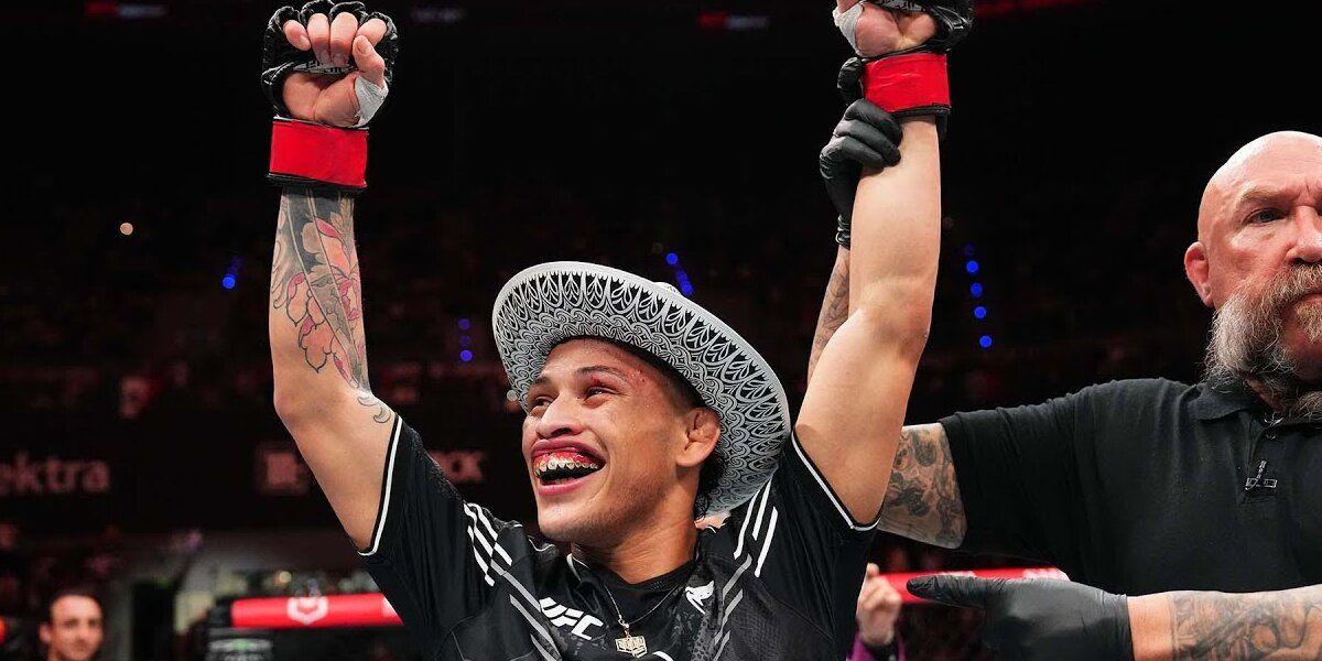 Rondaldo Rodriguez Comes Back to Win Decision at UFC 306