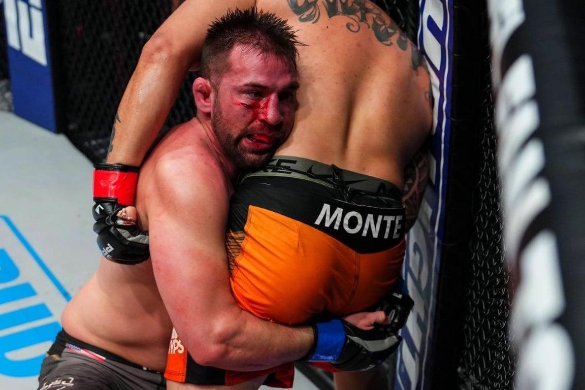 Ty Flores wins. Credits to: PFL.