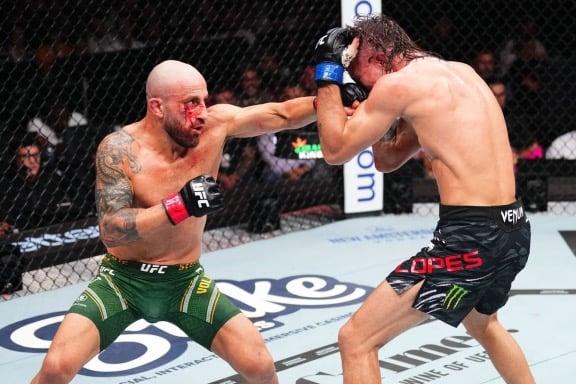 How do you rank each of the nine Featherweight title fights of this decade?