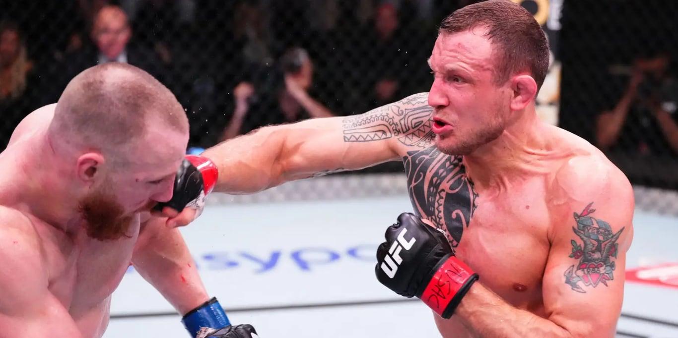 Jack Hermansson fighting Joe Pyfer. Credits to: Jeff Bottari - Zuffa LLC.