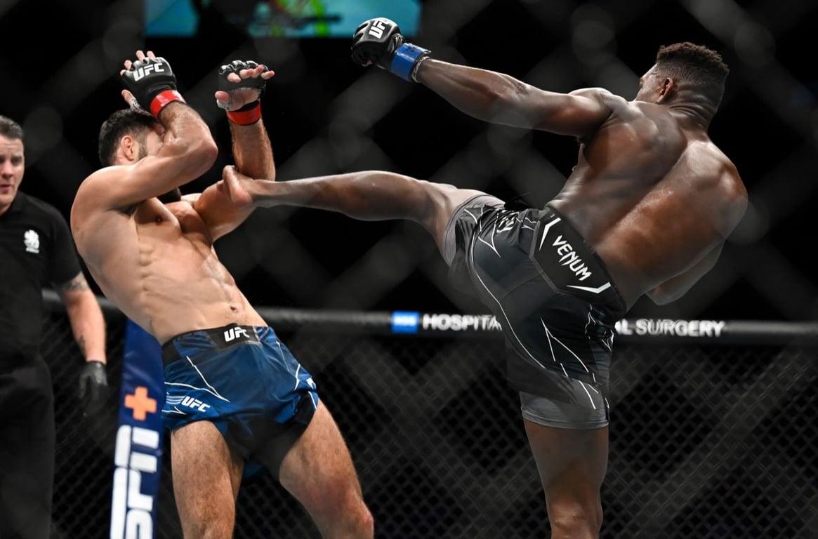 Joaquin Buckley tries to create a highlight reel headkick. Credits to: Per Haljestam USA-TODAY Sports