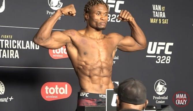 *Joe Rogan voice* “How does this guy make 185?”