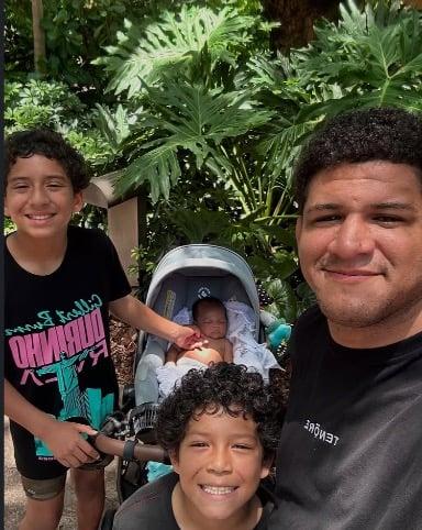 Favourite UFC family man? WE f*ck with good dads