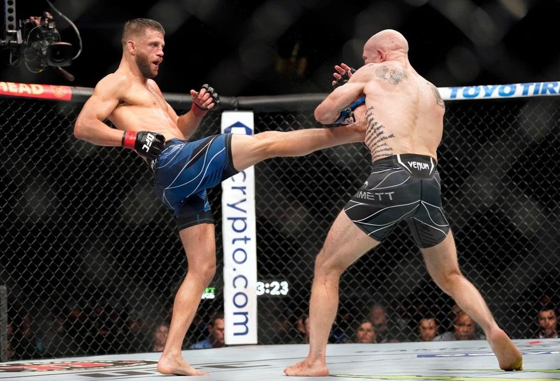 Calvin Kattar goes to war with Josh Emmett in Austin. Credits to: Scott Watcher-USA TODAY Sports
