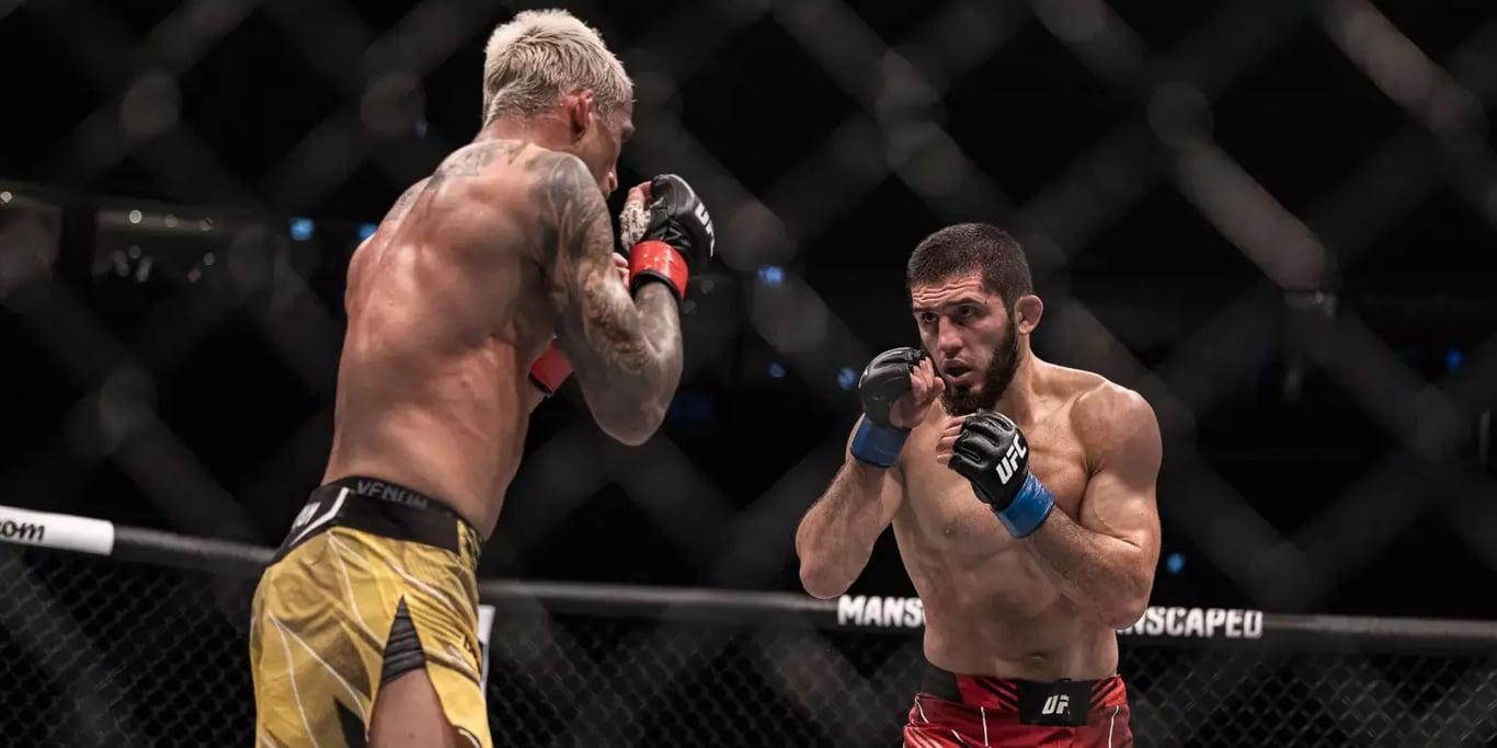 Islam Makhachev and Charles Oliveira facing eachother for the first time at UFC 280. Credits to: Craig Kidwell - USA TODAY Sports.