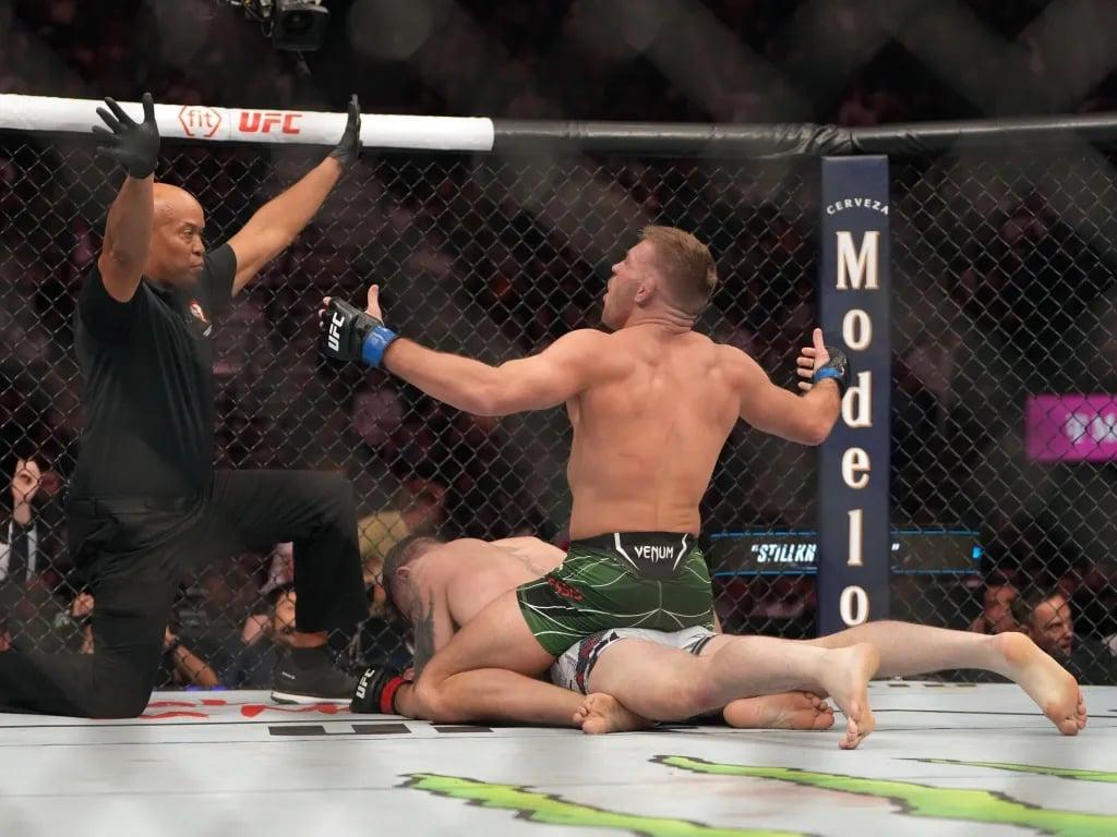 Dricus du Plessis moments after defeating Darren Till at UFC 282. Credits to: Stephen R. Sylvanie - USA TODAY Sports.