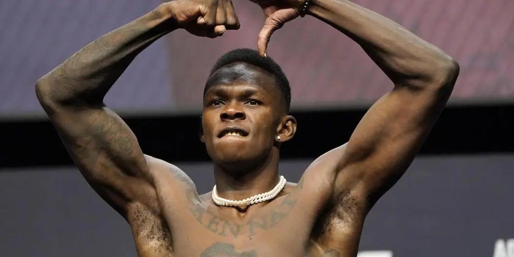  Israel Adesanya Discusses the Verdict Scorecard