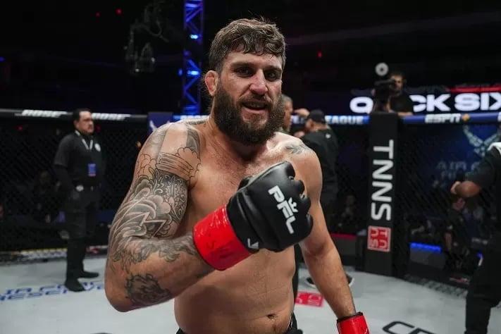 Josh Silveira will face Impa in the finals, and it's anyone's fight. Photo by Cageside Press.