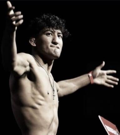 CHIWIWIS FIGHT WEEK!