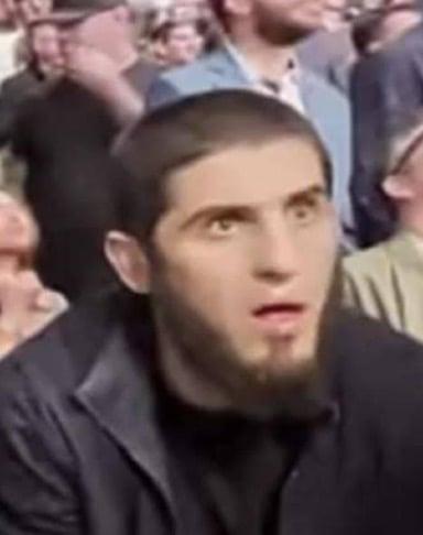 It will be very funny if JDM performs a miracle at 315, beats Belal and starts talking about how Islam doesn't deserve to fight for the double belt because he hasn't proven himself at 77kg yet.