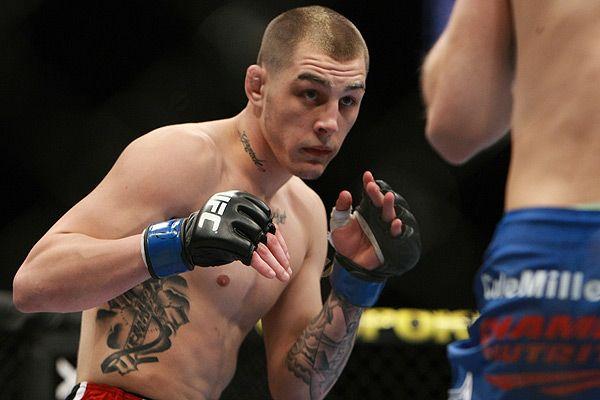 Dan Lauzon during his UFC return against Cole Miller. Credits to: Dave Mandel.