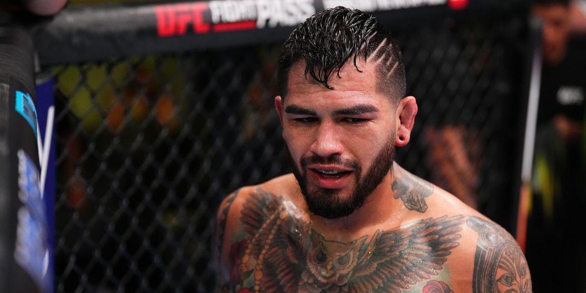 Anthony Hernandez chokes out Roman Kopylov to start UFC 298 Main Card