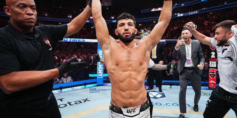 UFC Fight Night: Tsarukyan vs. Hooker Odds Breakdown