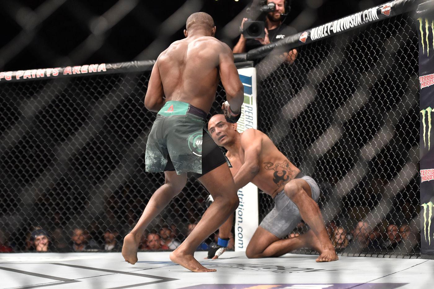 Kamaru Usman knocked out Sergio Moraes on this Fight Night card. Photo by MMA Mania.