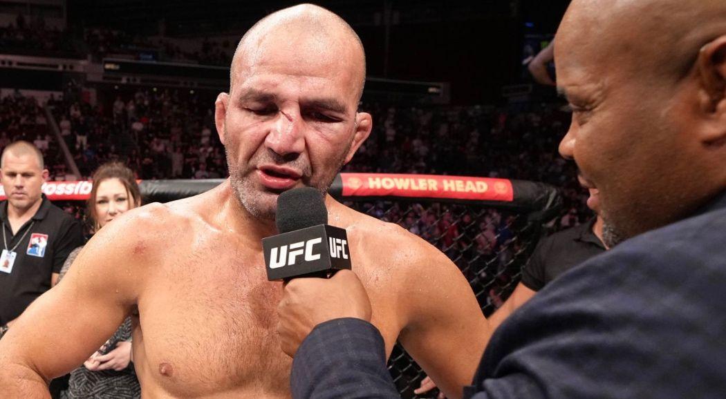 Glover Teixeira 'Upset' and 'Disappointed' with UFC, Feels Pushing Fight Back 'Would Have Been Fair'