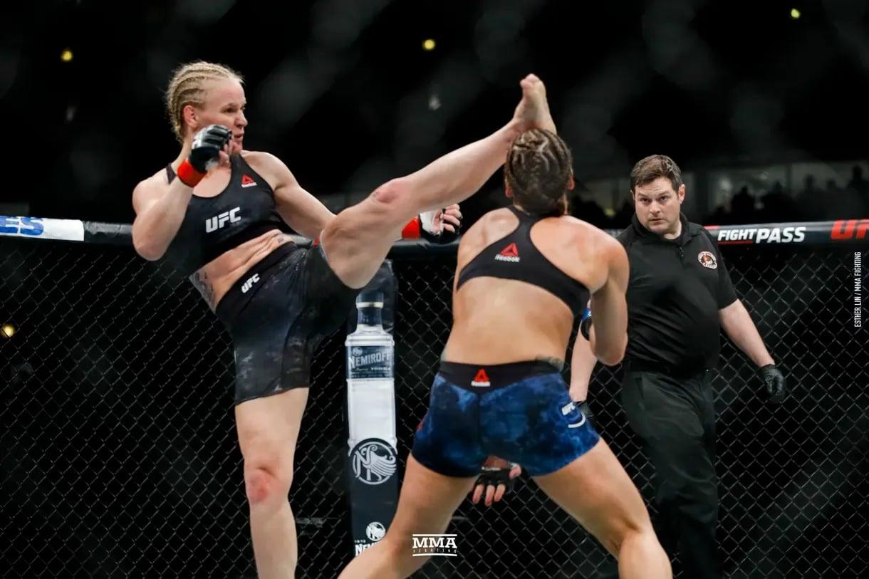 Valentina Shevchenko lands the head kick on Jessica Eye. Credit: Esther Lin, MMA Fighting