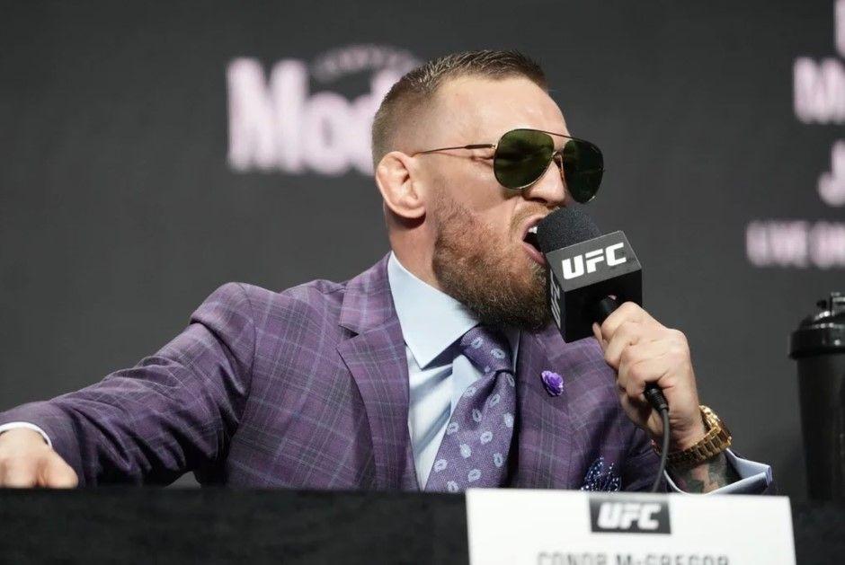 Conor McGregor Challenges Artem Lobov to a Fight: 'Tonight, 10:30 PM, I'll fight you'