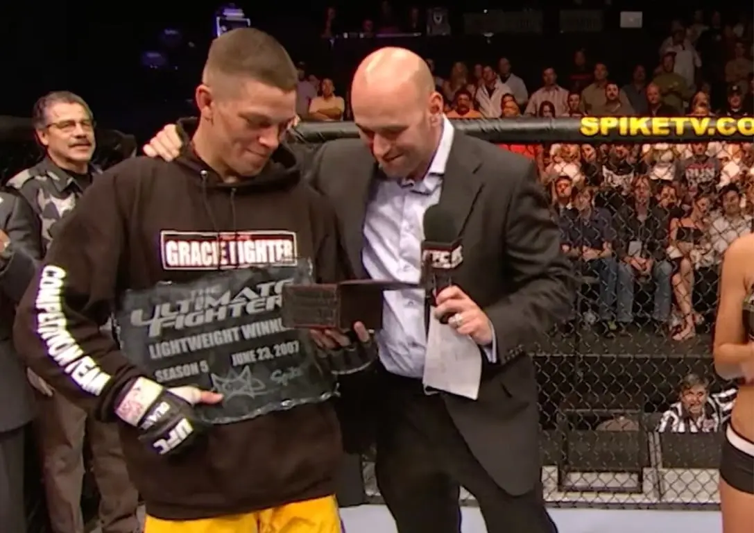 Dana White awards Nate Diaz his Ultimate Fighter trophy. Credits to: Zuffa LLC