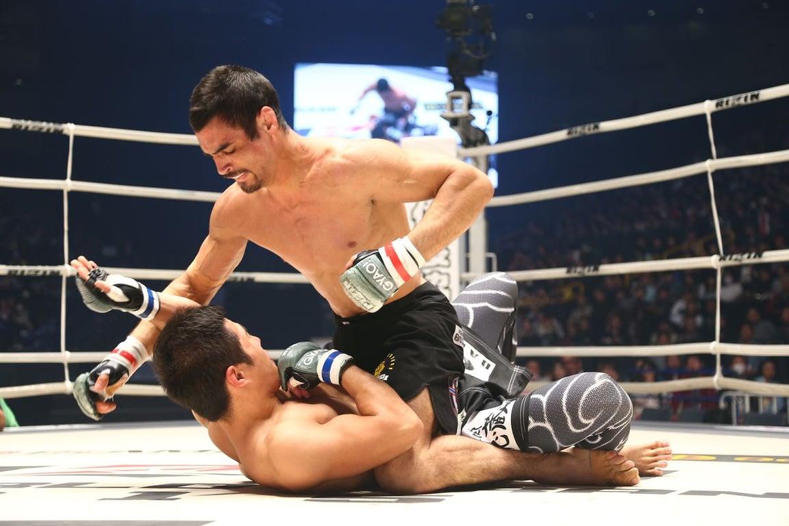 Kron Gracie on top mout against Hideo Tokoro. Credits to: RIZIN.