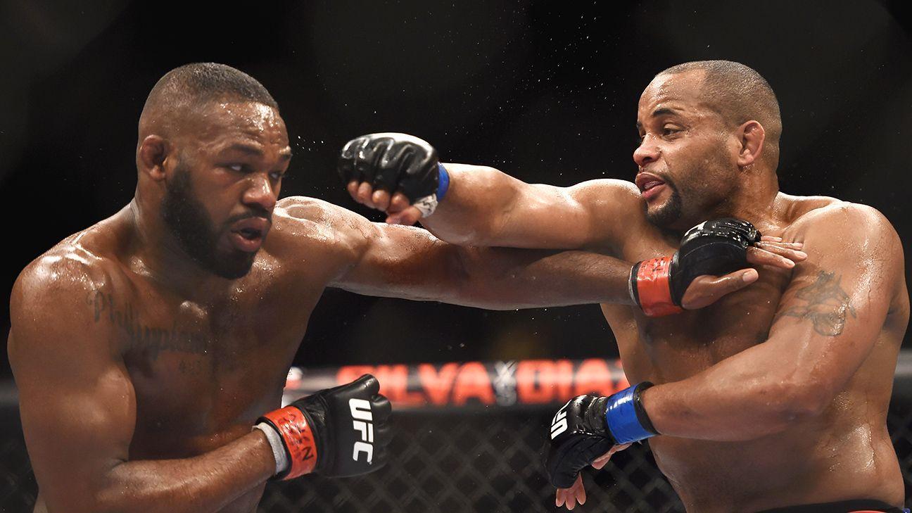 Jones and Cormier during their first fight at UFC 182. Credits to Jeff Bottari-Getty Images